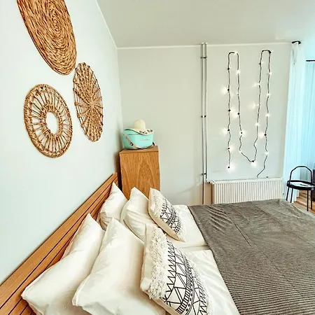 Suvituse Studio By Overnight Apartmán *
